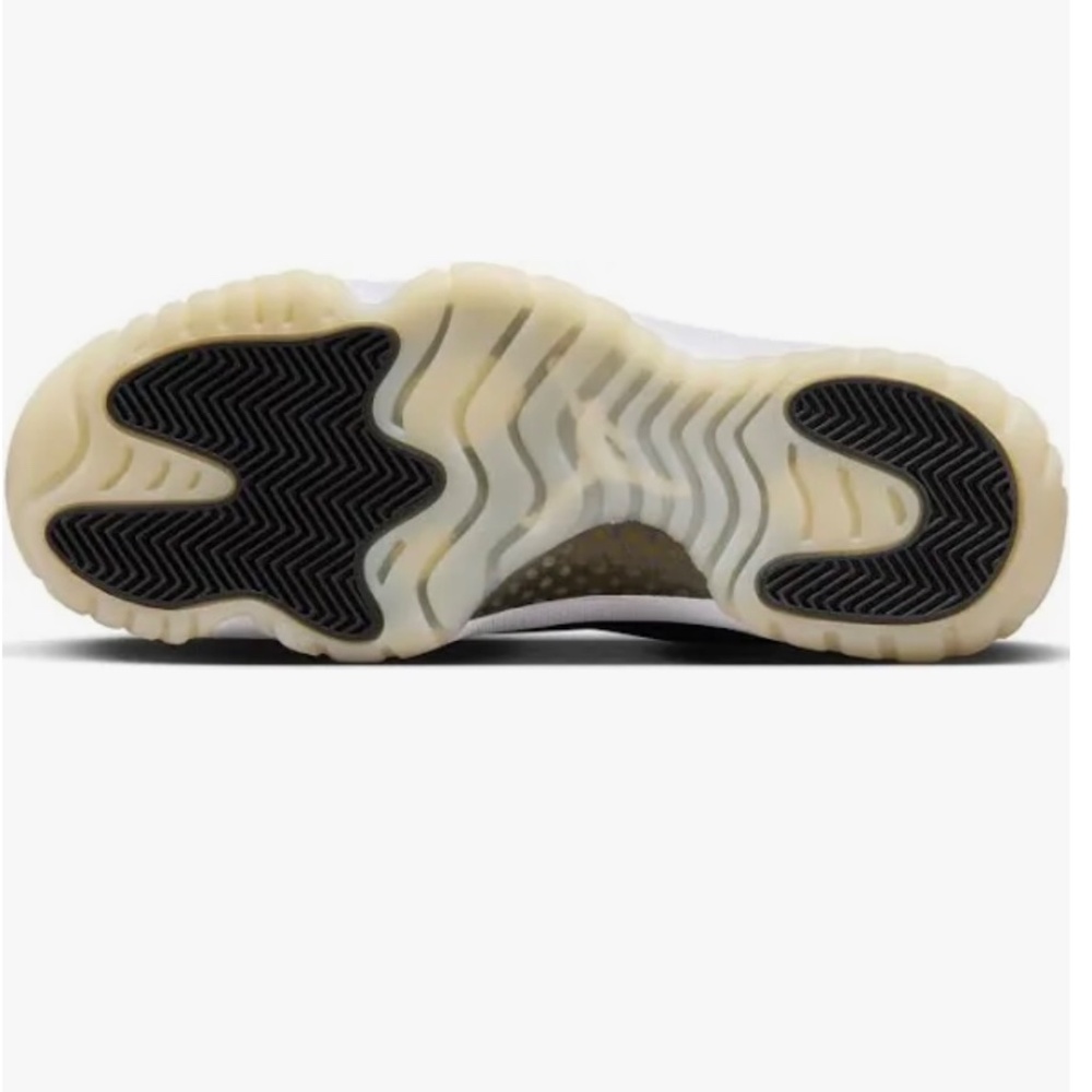 Jordans Men View 2